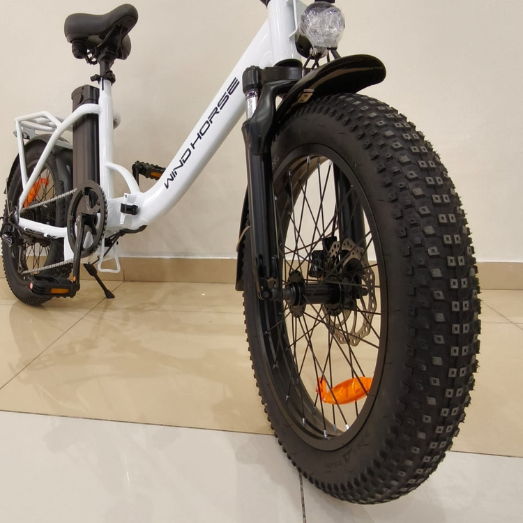 دوچرخه برقی تاشو آفرود تایر پهن WIND HORSE ( استاندارد انگلیس ) مدل W4B رنگ مشکی